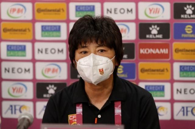 水庆霞：对阵日本要享受比赛 希望队员能更加自信