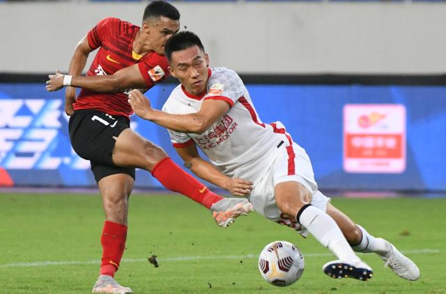 开云APP-解密黑马亚泰：对症下药知人善任 坚持最终会胜利